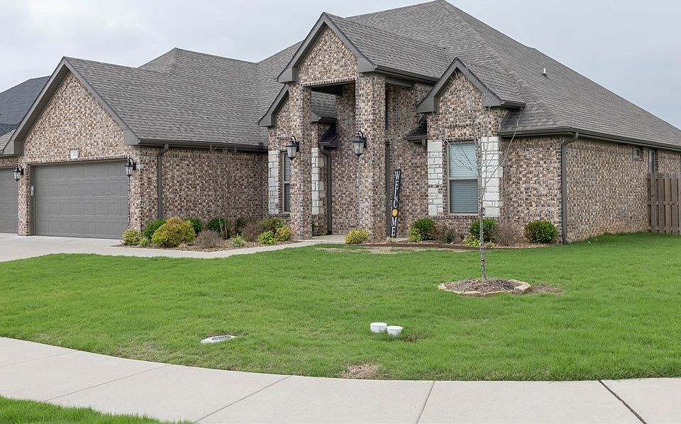 1st image of 1311 Little Osage Ln