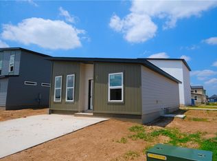 900 Illinois Ave, Centerton, AR 72719