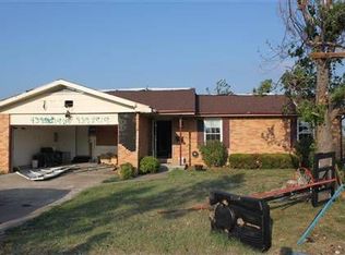 1915 Chris Ln, Joplin, MO 64804