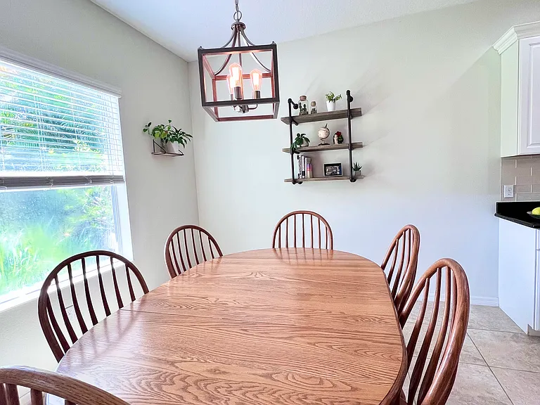 4846 Lake Breeze Ter — Photo 15