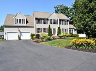 7 Edward Dr, Pembroke, MA 02359