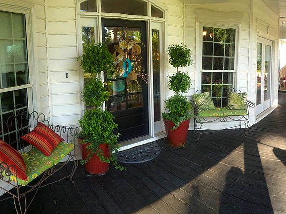 3rd image of 138 Amelia Ln