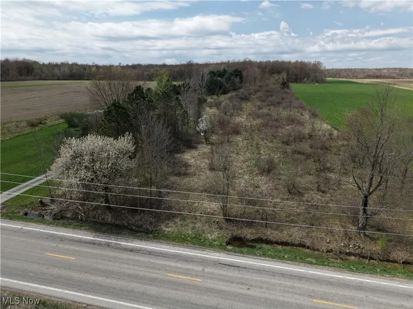 7205 State Route 7, Andover, OH 44003