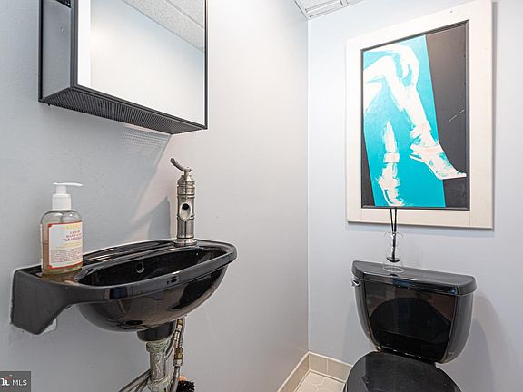 5th image of 16 62nd St #201
