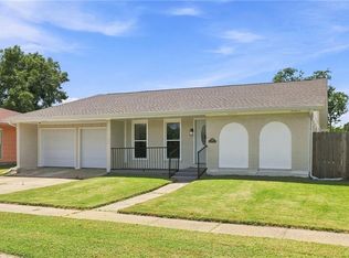 810 Sheree Lyn Ct, Gretna, LA 70056