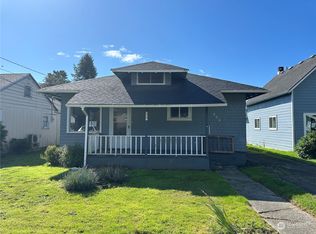 220 Chenault Ave, Hoquiam, WA