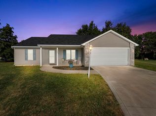 4783 Legacy Cv, Woodburn, IN 46797