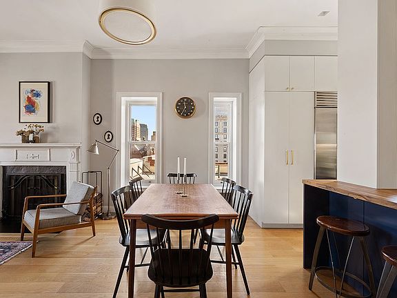 3rd image of 62 Montague St APT 10C