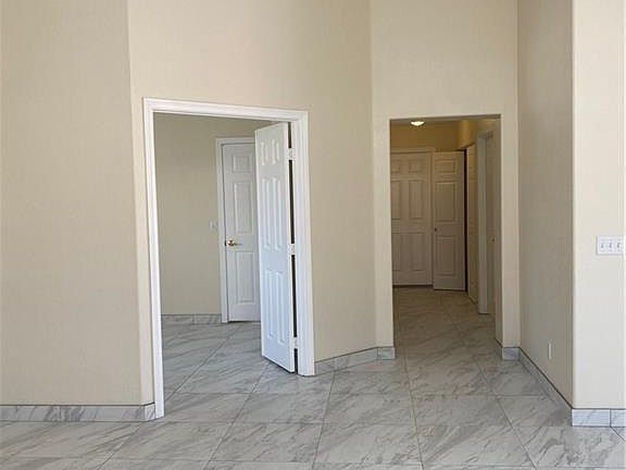 4th image of 3752 White Ivory Ct