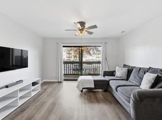 73 Wells Ct, Hampton, VA