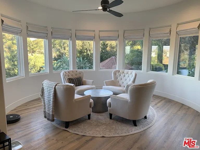 3373 Coldwater Canyon Ave — Photo 20