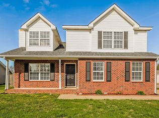 1504 Holden Ct, Murfreesboro, TN 37128