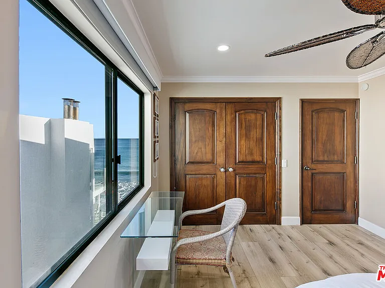 25216 Malibu Rd — Photo 17