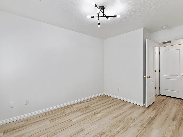 1270 N Stephanie Ln #101 — Photo 16