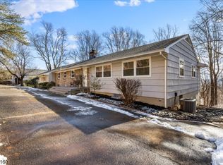 1165 Long Hill Rd, Stirling, NJ 07980