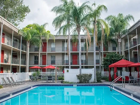 Promenade At Belleair Apartments