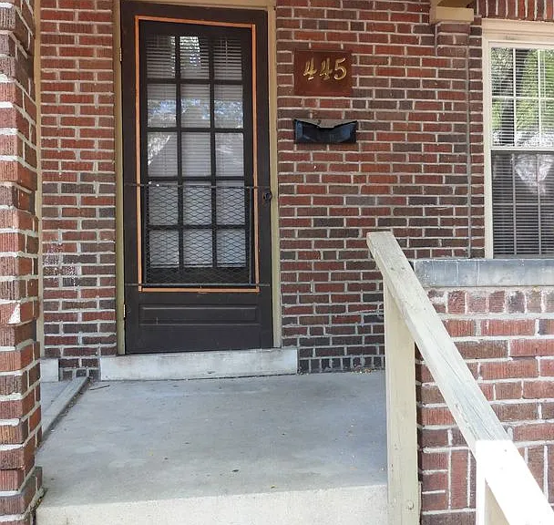 437-451 Rhoads Ave — Photo 2