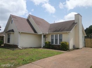 6553 Cross Oak Dr, Memphis, TN 38141