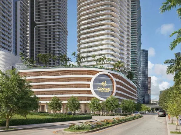 1420 S Miami Ave #7004, Miami, FL 33130