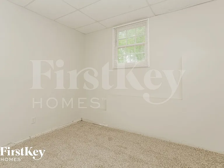 173 Shady Lane Cir — Photo 11