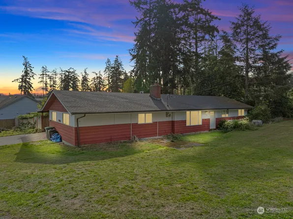 2615 Olympic Drive, Oak Harbor, WA 98277