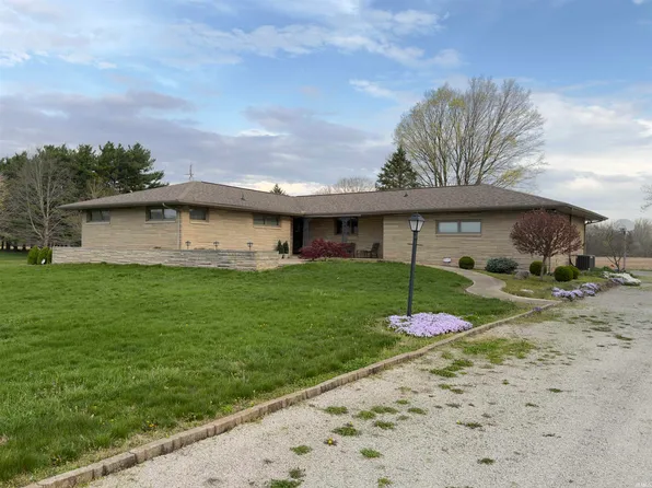 8700 W Cres #600-S, Daleville, IN 47334
