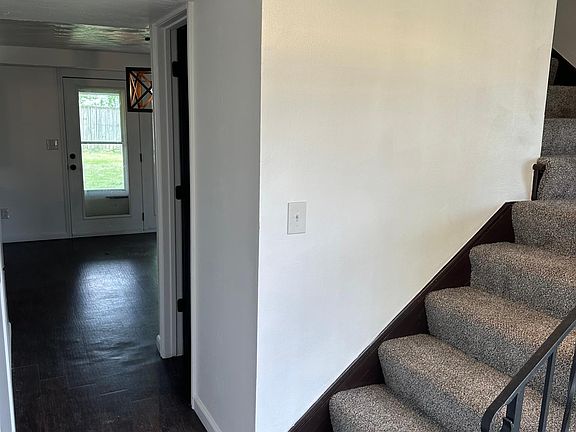 3rd image of 7748 Berchman Dr