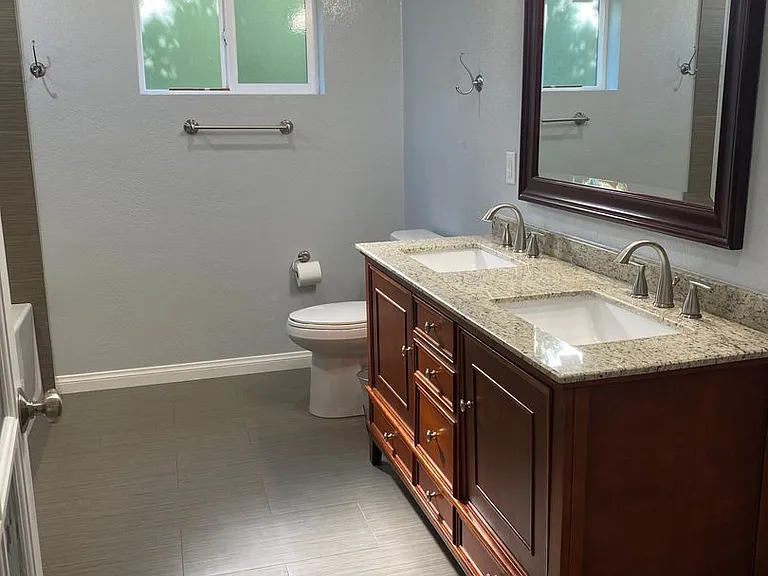 12133 Topa Ln — Photo 5