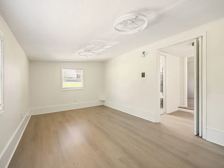 6322 Mill Branch Rd — Photo 7