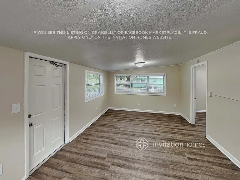 1317 S Mellonville Ave — Photo 7