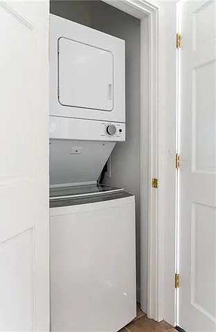3918 Baronne St #202 — Photo 12