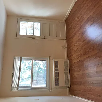 Rented by Rock Realty | media 16