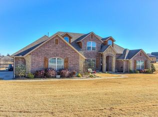 13670 Valley Rdg, Edmond, OK 73025