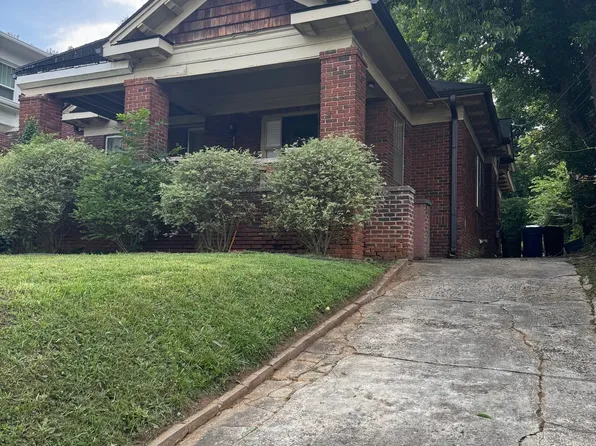627 Holderness St SW, Atlanta, GA 30310