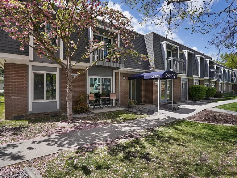 Villas at Vine — Photo 22