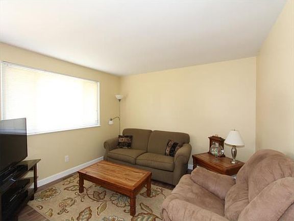 2nd image of 742 Marbea Dr