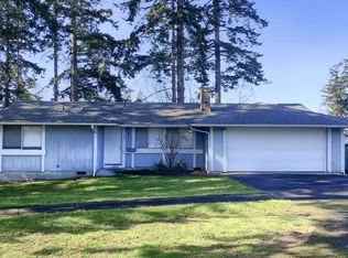 927 NW Frigate St, Oak Harbor, WA 98277