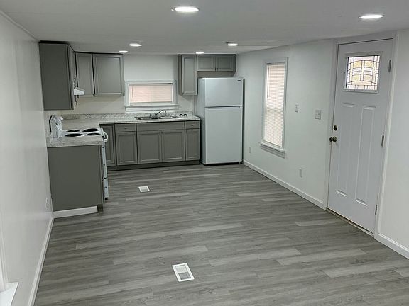 3rd image of 173 Dan Cole Rd