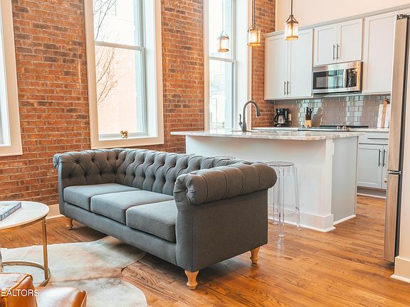 3rd image of 353 Ogden St #103