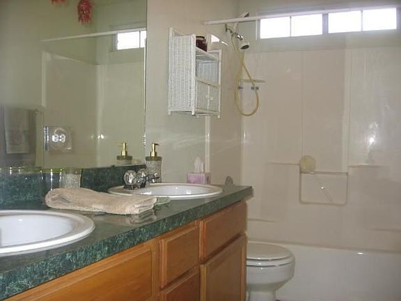 4th image of 1237 Hilltop Dr