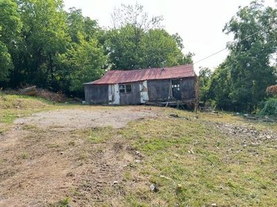 6624 N Pontiac Ave, Kansas City, MO, 64151