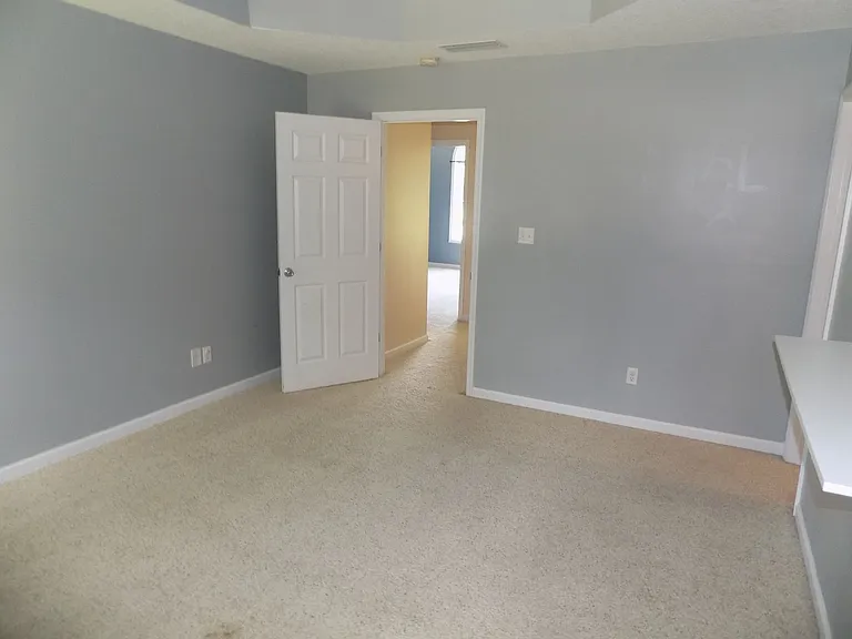 19 Herndon Xing — Photo 28