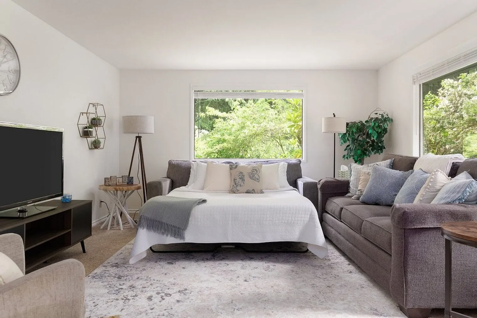 2 bed, 1.5 bath, $4,262 — Photo 2
