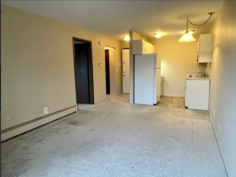 Oak Valley Apartments — Photo 28