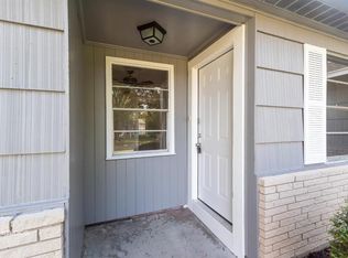 305 Linda St, Deer Park, TX 77536