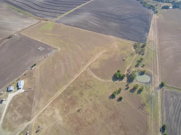 1375 County Road 320, Granger, TX 76530