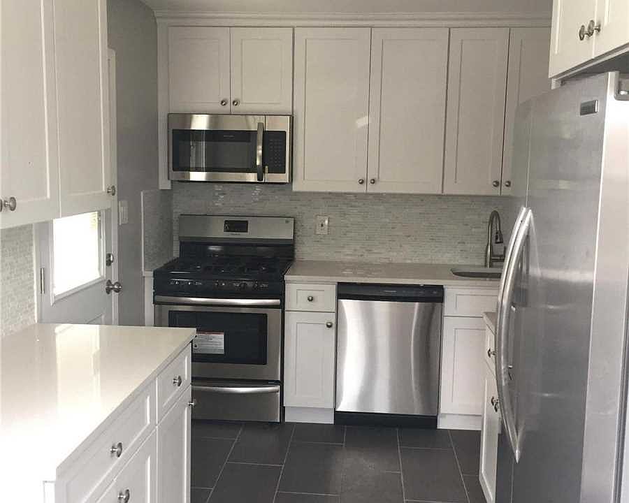 2nd image of 11 Elmwood Ave