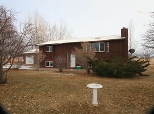 125 Steelhead Ln, Challis, ID 83226