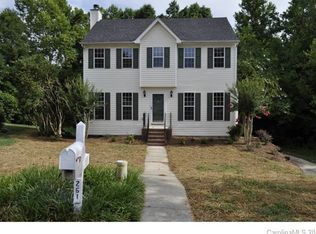 261 Forest Pond Rd, Kannapolis, NC 28083