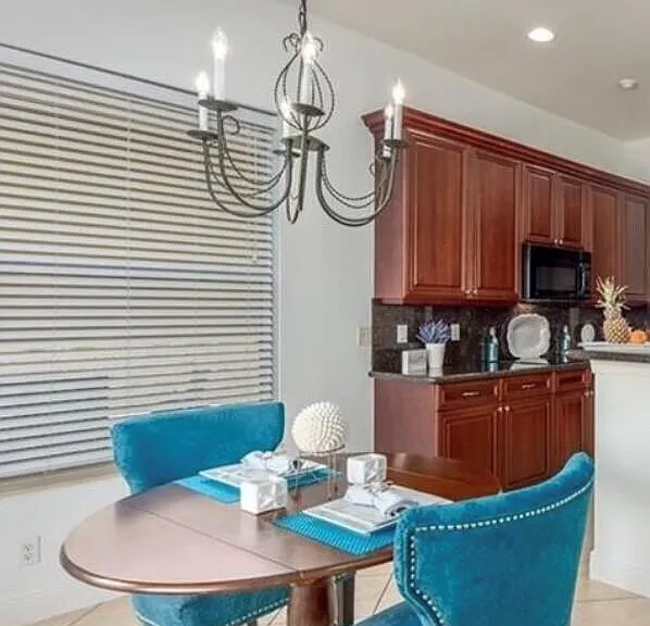 850 SW Palm Cove Dr — Photo 4